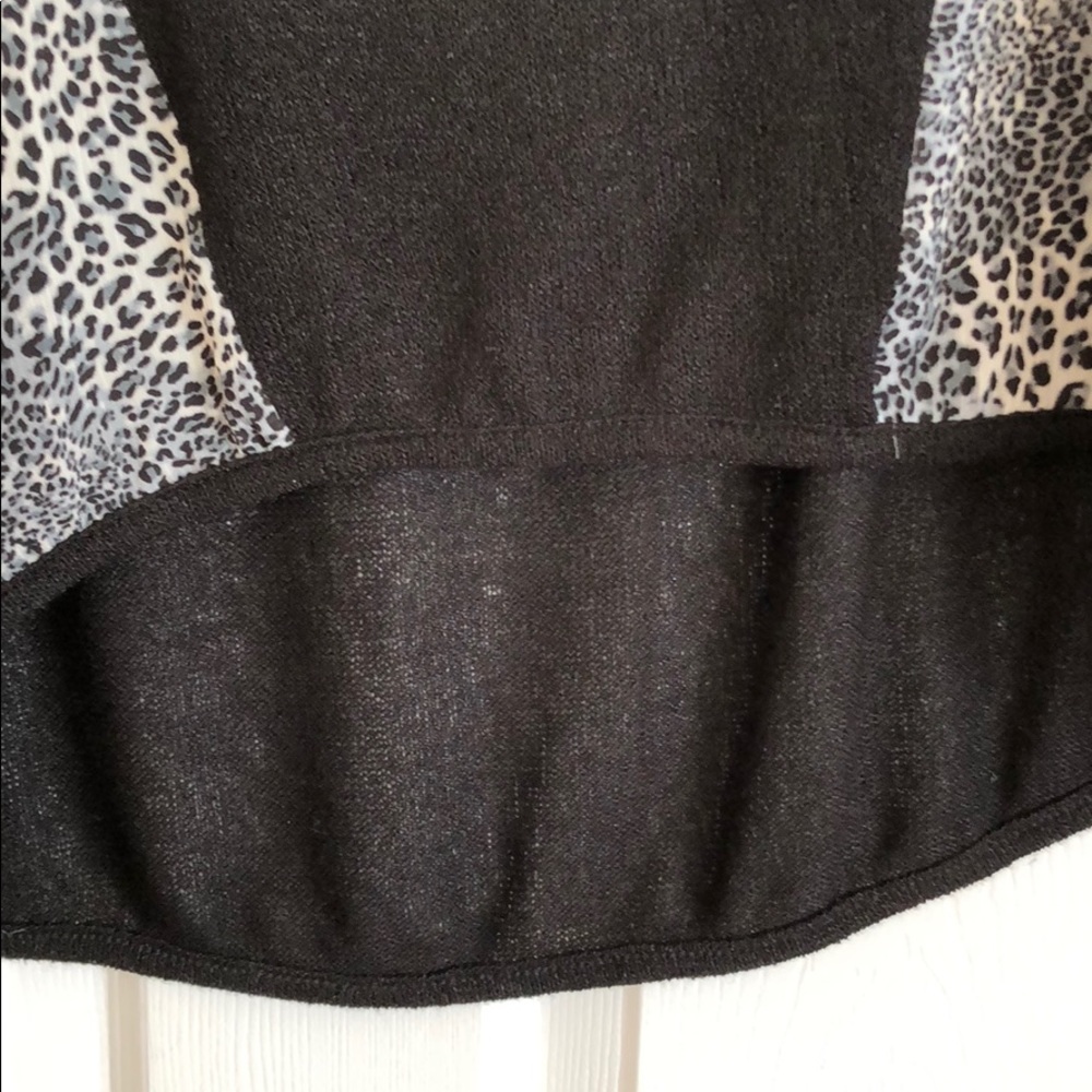 Top - Picture 5 of 7